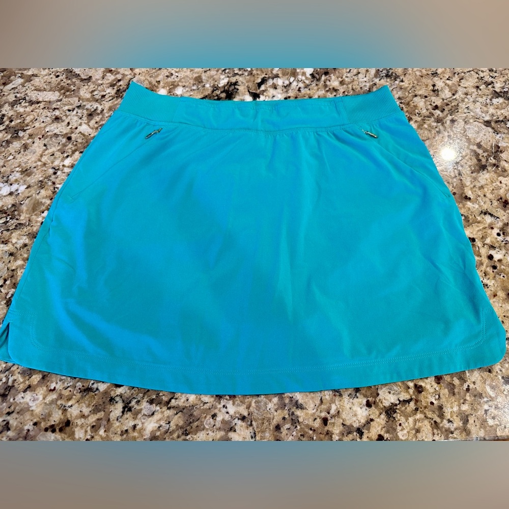 Lilly Pulitzer Green Luxletic Skort with Zipper Pockets
